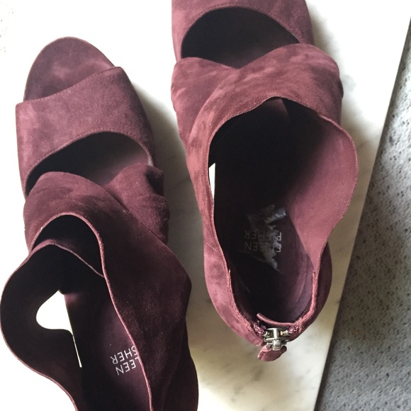 Eileen Fisher Draw Draped Suede Wedge - Picture 6 of 8